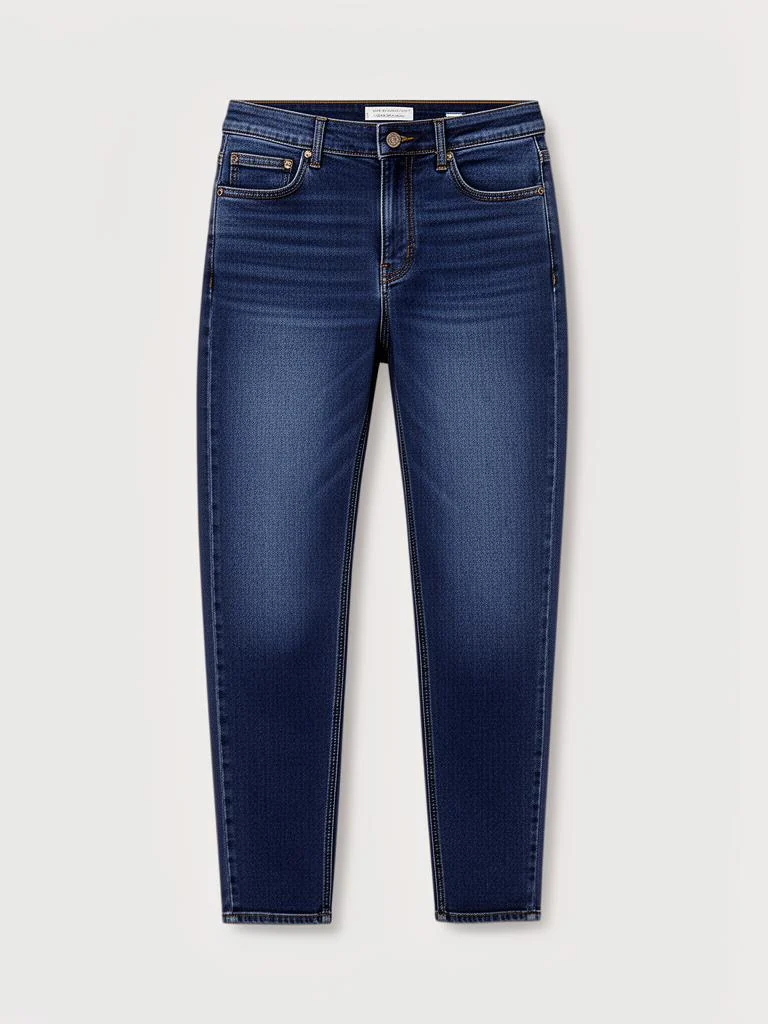 Lumen Studio Relaxed Low-Rise Tapered Jeans